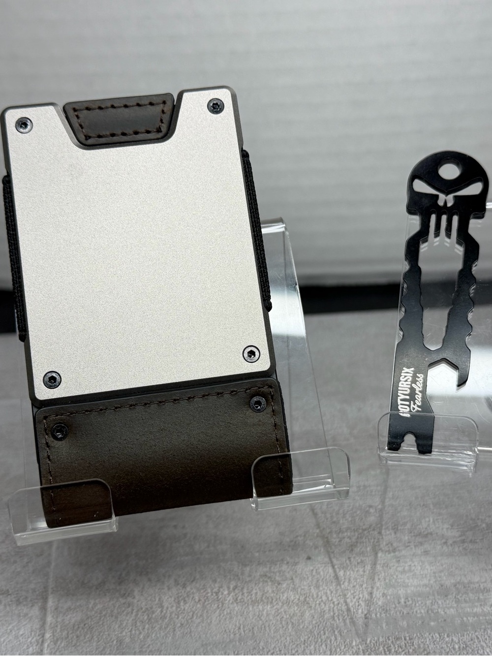 MENS WALLET METAL CARD HOLDER CASH STRAP MINIMALIST PULL TAB WALLET w/MULTI-TOOL
